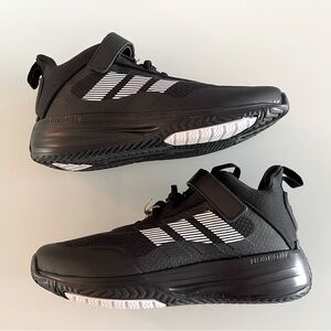 adidas | Shoes | Nib Adidas Youth Basketball Shoes | Poshmark